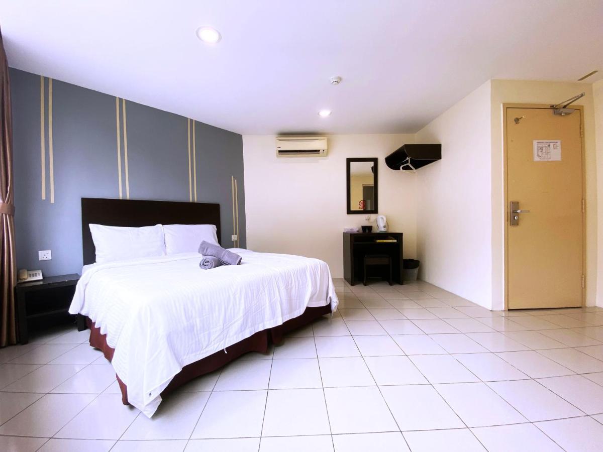 Your Hotel Klang By D'Concept Exteriör bild